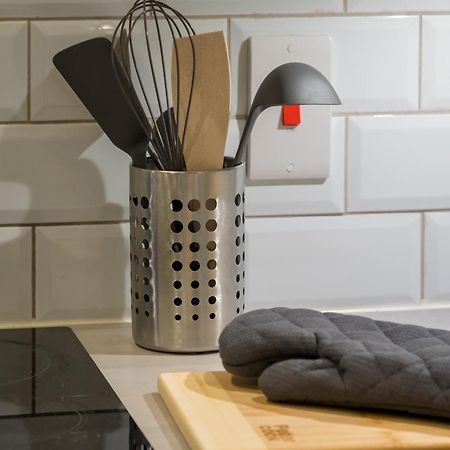Belfast City Apartment With Free Parking! Экстерьер фото