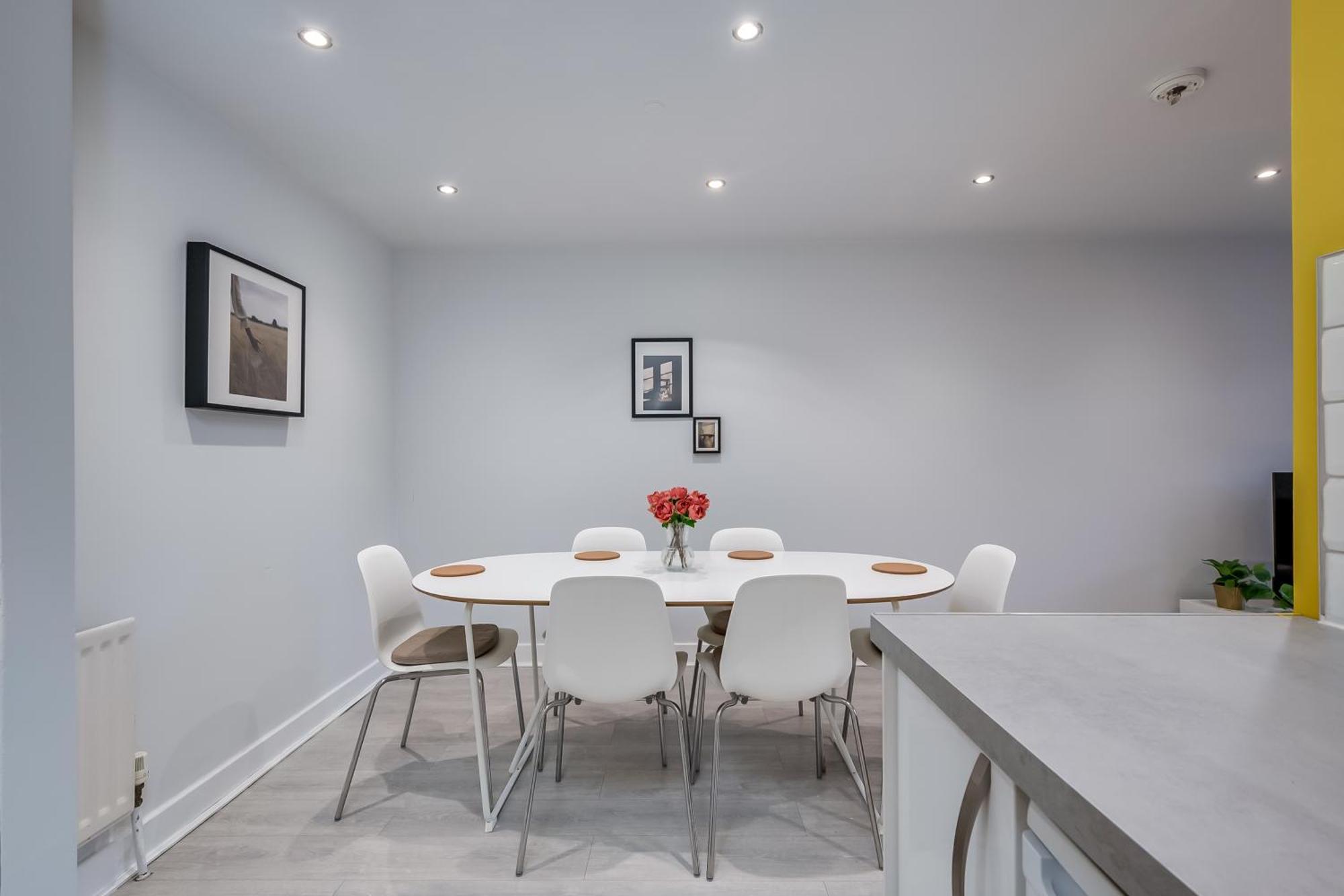 Belfast City Apartment With Free Parking! Экстерьер фото